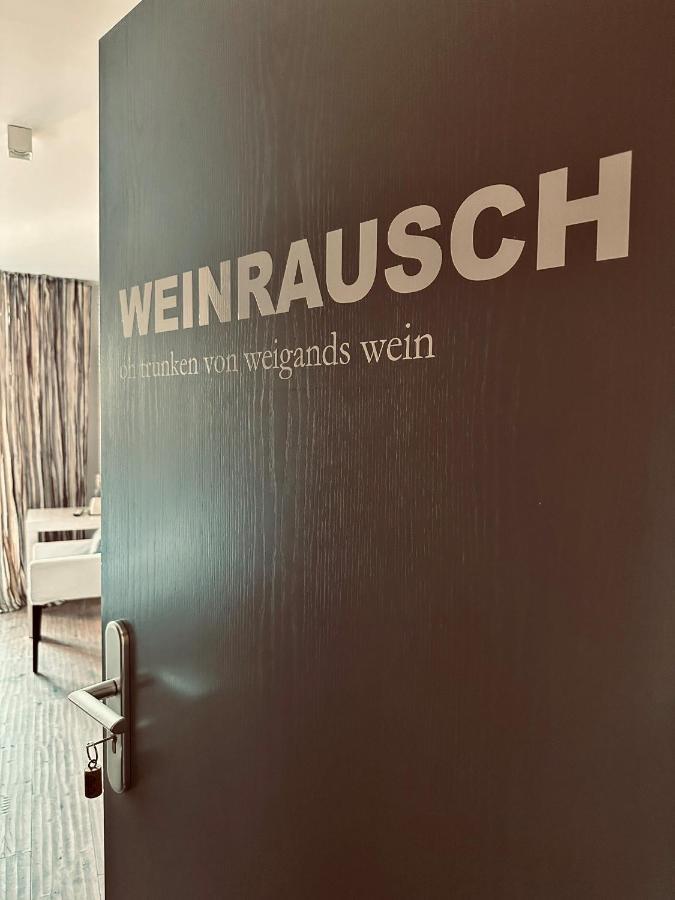 Weingut Gaestehaus Weigand Iphofen Eksteriør bilde
