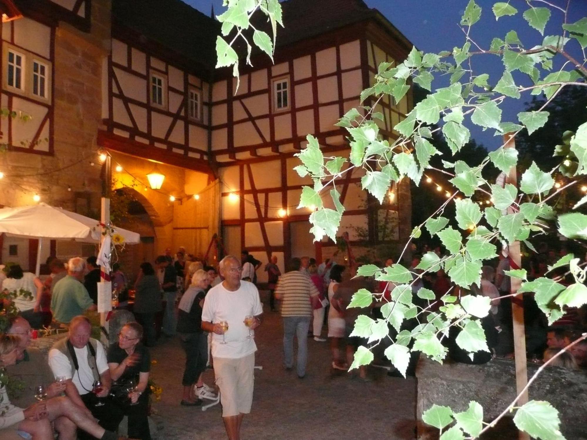 Weingut Gaestehaus Weigand Iphofen Eksteriør bilde